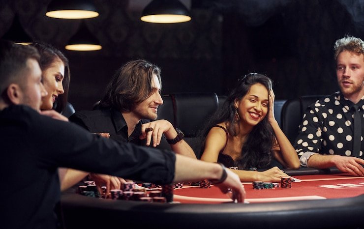 Pengingat bonus mingguan dan kontrol bermain